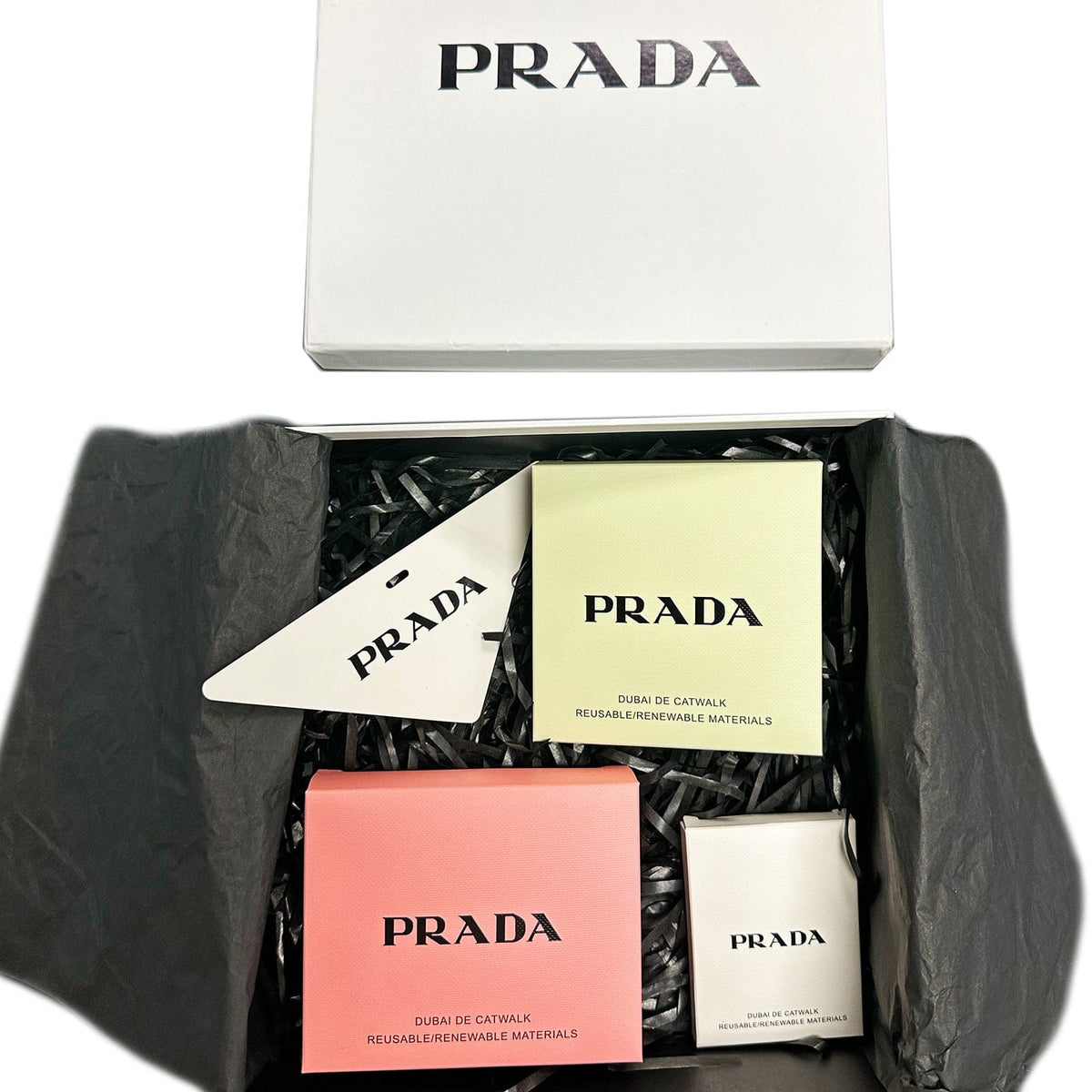 PRADA ポーチ 箱付き PRADA Dubai de Catwalk Gift Set - New in Box– Wag N Purr Shop