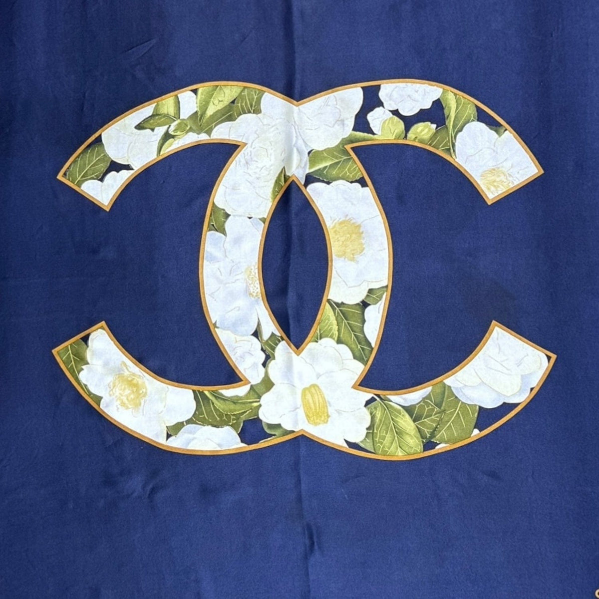 総合福袋 CHANEL Vintage Navy - Scarf Silk Border Chain & CC Camelia 小物