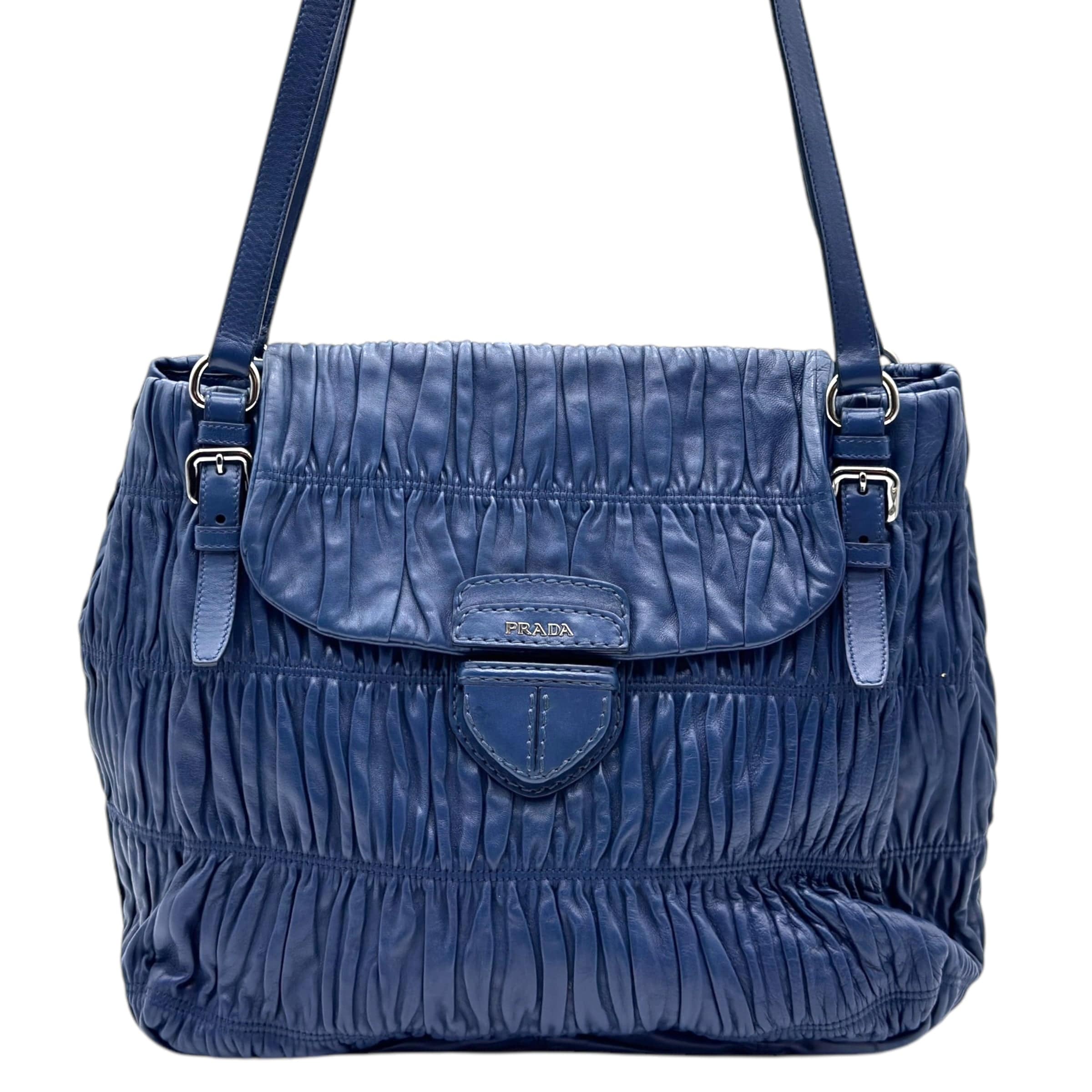 PRADA ネイビー ショルダーバッグ nappa gaufre PRADA Nappa Gaufre Leather Buckle Strap Shoulder Bag - Blue