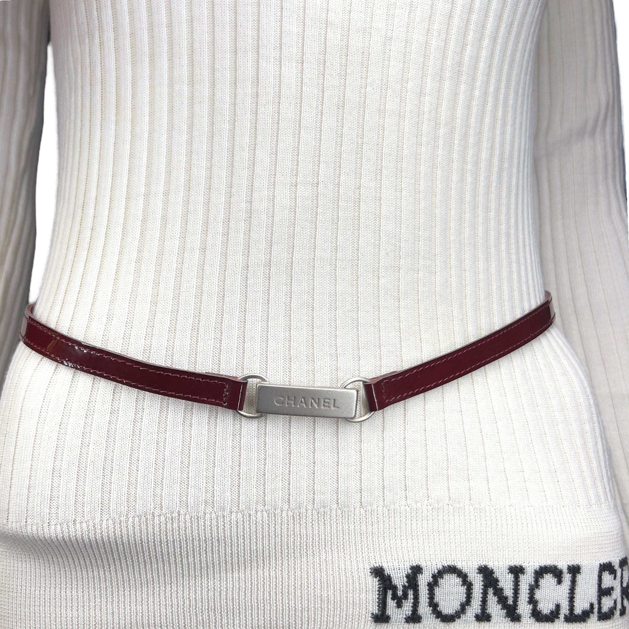 Chanel Thin Patent Leather Belt with CC Logo Clasp - Burgundy